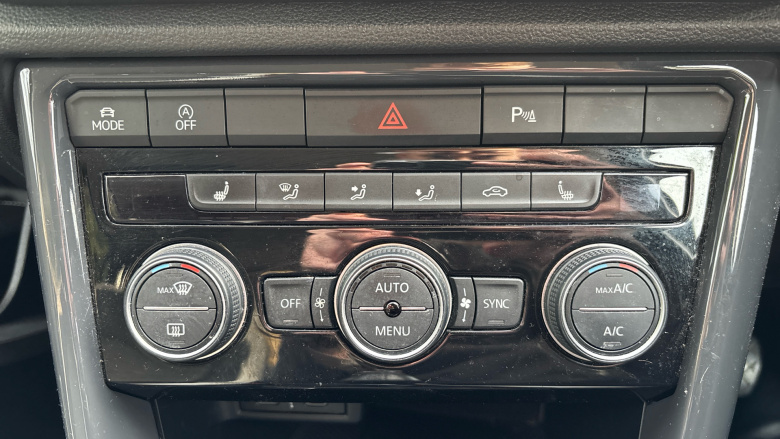 Volkswagen T-Roc 1.5 TSI EVO SEL 5dr Petrol Hatchback